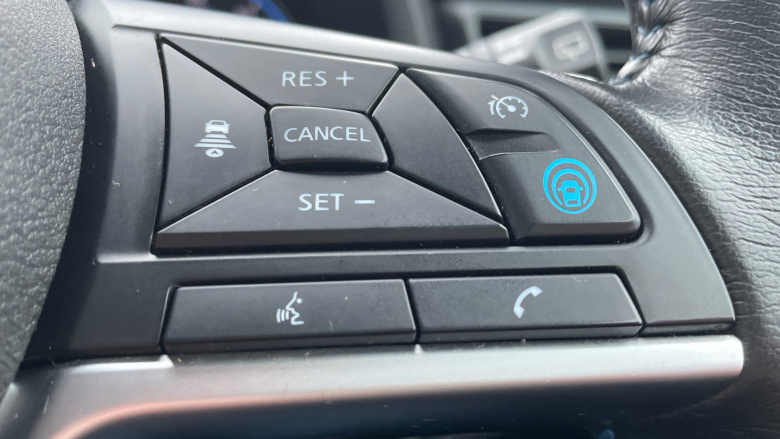 Nissan LEAF 110kW Tekna 40kWh 5dr Auto Electric Hatchback